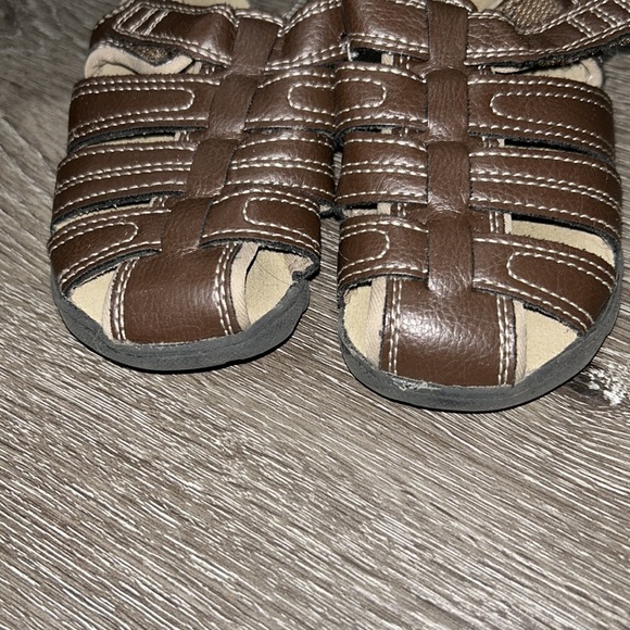 Brown sandals - Picture 4 of 4